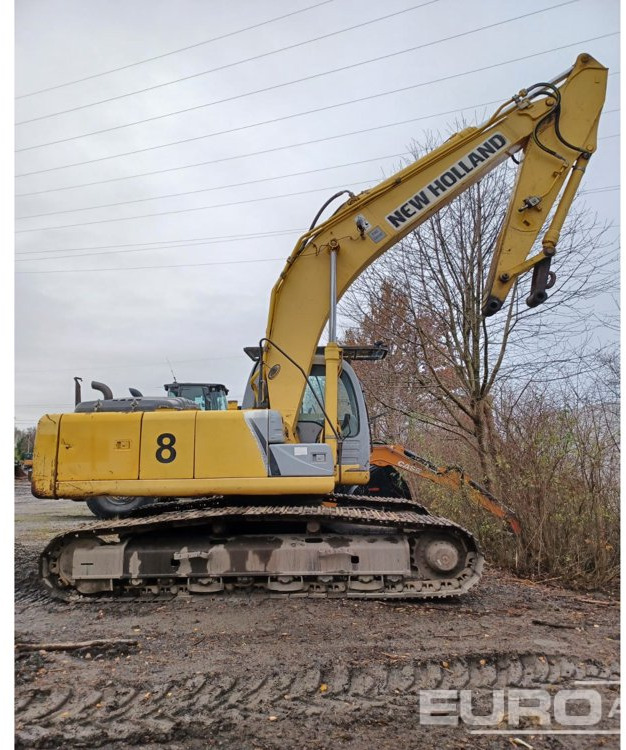 New Holland E215B - Telakaivukone: kuva New Holland E215B - Telakaivukone New Holland E215B - Telakaivukone: kuva New Holland E215B - Telakaivukone