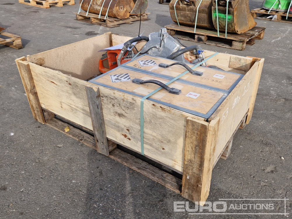 Pallet of Husqvarna Quick Cut Saws, Battery Power Kit - Asfaltinlaskija: kuva Pallet of Husqvarna Quick Cut Saws, Battery Power Kit - Asfaltinlaskija Pallet of Husqvarna Quick Cut Saws, Battery Power Kit - Asfaltinlaskija: kuva Pallet of Husqvarna Quick Cut Saws, Battery Power Kit - Asfaltinlaskija