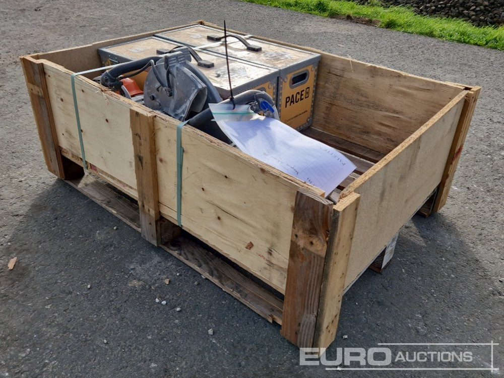 Pallet of Husqvarna Quick Cut Saws, Battery Power Kit - Asfaltinlaskija: kuva Pallet of Husqvarna Quick Cut Saws, Battery Power Kit - Asfaltinlaskija Pallet of Husqvarna Quick Cut Saws, Battery Power Kit - Asfaltinlaskija: kuva Pallet of Husqvarna Quick Cut Saws, Battery Power Kit - Asfaltinlaskija