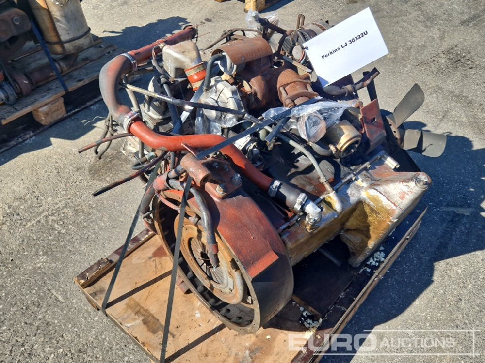 Perkins 4 Cylinder LJ303224 Diesel Engine - Moottori: kuva Perkins 4 Cylinder LJ303224 Diesel Engine - Moottori Perkins 4 Cylinder LJ303224 Diesel Engine - Moottori: kuva Perkins 4 Cylinder LJ303224 Diesel Engine - Moottori