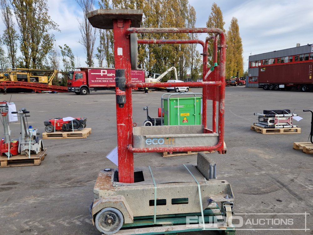 Power Tower Vertical Mast Lift - Pystymastonostin: kuva Power Tower Vertical Mast Lift - Pystymastonostin Power Tower Vertical Mast Lift - Pystymastonostin: kuva Power Tower Vertical Mast Lift - Pystymastonostin