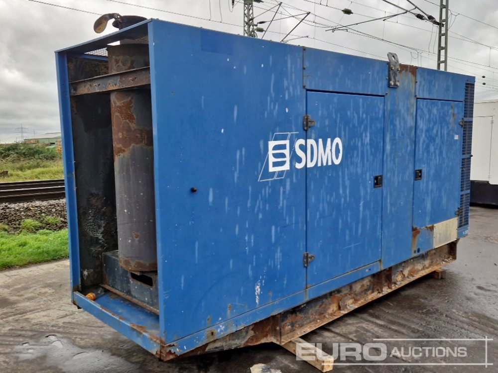 SDMO 250kVA Static Generator - Sähkögeneraattori: kuva SDMO 250kVA Static Generator - Sähkögeneraattori SDMO 250kVA Static Generator - Sähkögeneraattori: kuva SDMO 250kVA Static Generator - Sähkögeneraattori