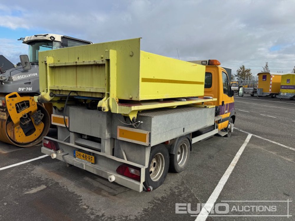 2005 Renault Mascott - Tavara-auto: kuva 2005 Renault Mascott - Tavara-auto 2005 Renault Mascott - Tavara-auto: kuva 2005 Renault Mascott - Tavara-auto