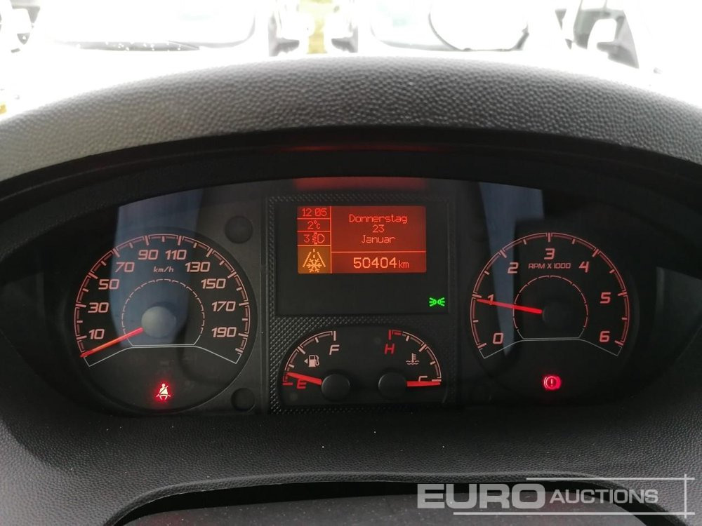 Tavara-auto 2023 Opel Movano: kuva Tavara-auto 2023 Opel Movano