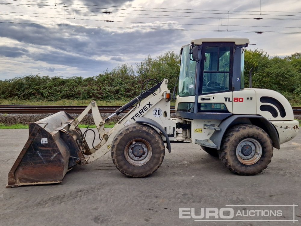 Terex TL80 - Pyöräkuormaaja: kuva Terex TL80 - Pyöräkuormaaja Terex TL80 - Pyöräkuormaaja: kuva Terex TL80 - Pyöräkuormaaja