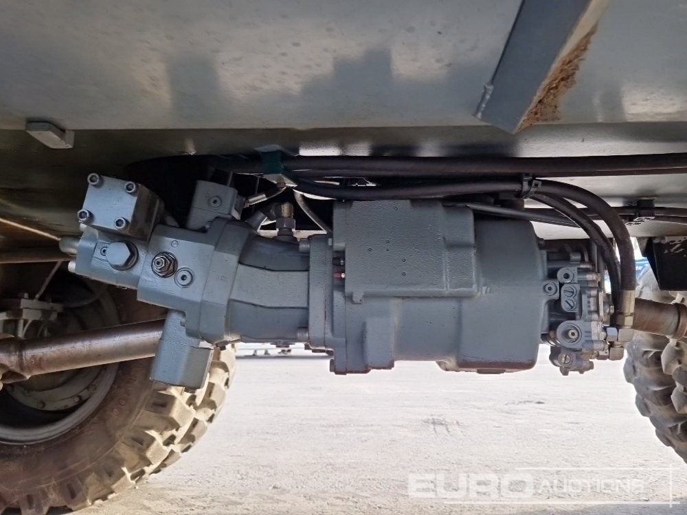 Pyöräalustainen kaivinkone Terex TW150: kuva Pyöräalustainen kaivinkone Terex TW150