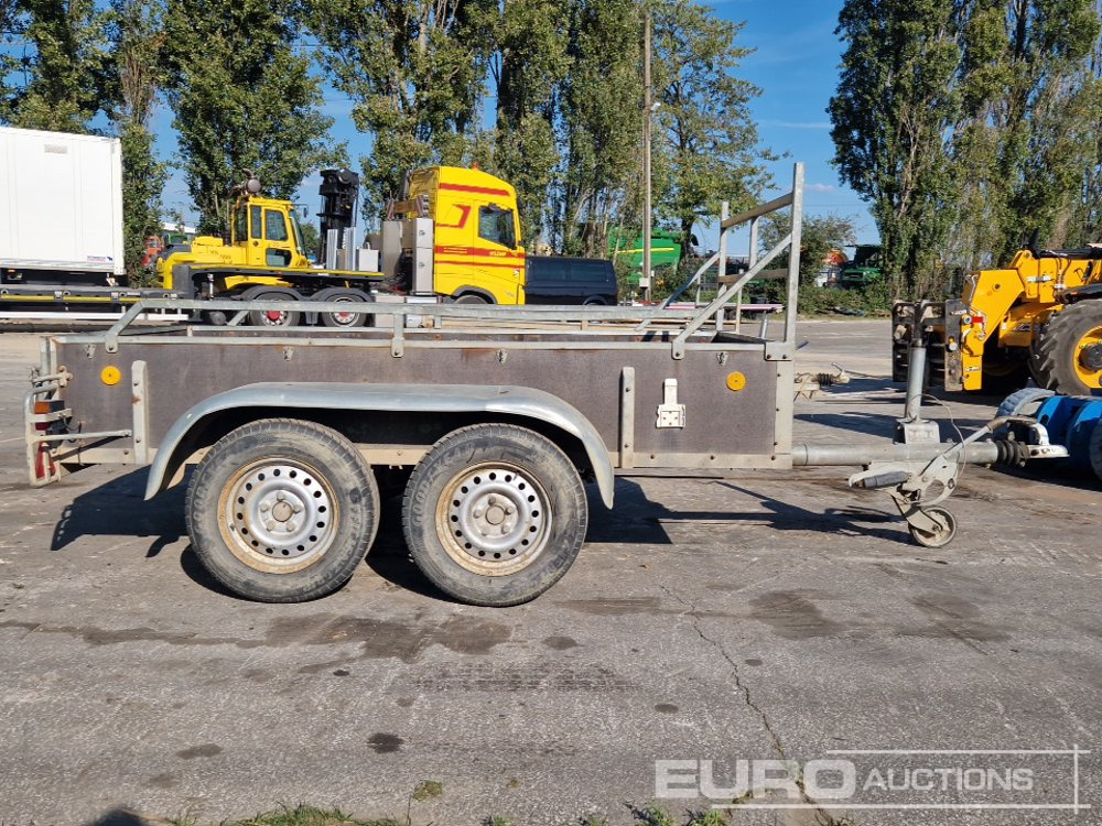 Twin Axle Trailer - Lavaperävaunu: kuva Twin Axle Trailer - Lavaperävaunu Twin Axle Trailer - Lavaperävaunu: kuva Twin Axle Trailer - Lavaperävaunu