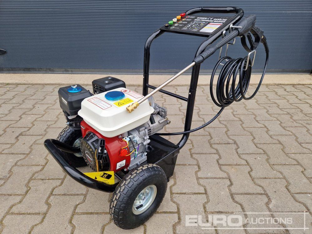 Unused MAXWIN MT3500PSI Petrol Powered High Pressure Washer, 240bar, 6.5HP - Painepesuri: kuva Unused MAXWIN MT3500PSI Petrol Powered High Pressure Washer, 240bar, 6.5HP - Painepesuri Unused MAXWIN MT3500PSI Petrol Powered High Pressure Washer, 240bar, 6.5HP - Painepesuri: kuva Unused MAXWIN MT3500PSI Petrol Powered High Pressure Washer, 240bar, 6.5HP - Painepesuri