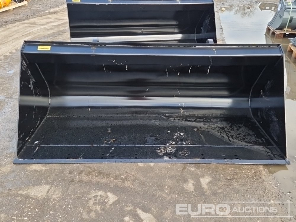 Unused Strickland 90" Front Loading Bucket to suit JCB Telehandler - Kauha: kuva Unused Strickland 90" Front Loading Bucket to suit JCB Telehandler - Kauha Unused Strickland 90" Front Loading Bucket to suit JCB Telehandler - Kauha: kuva Unused Strickland 90" Front Loading Bucket to suit JCB Telehandler - Kauha
