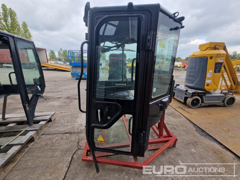 Cabin to suit Yanmar Excavator - Varaosat - Kaivuri: kuva Cabin to suit Yanmar Excavator - Varaosat - Kaivuri Cabin to suit Yanmar Excavator - Varaosat - Kaivuri: kuva Cabin to suit Yanmar Excavator - Varaosat - Kaivuri