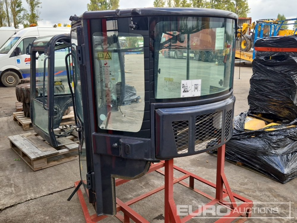 Cabin to suit Yanmar Excavator - Varaosat - Kaivuri: kuva Cabin to suit Yanmar Excavator - Varaosat - Kaivuri Cabin to suit Yanmar Excavator - Varaosat - Kaivuri: kuva Cabin to suit Yanmar Excavator - Varaosat - Kaivuri