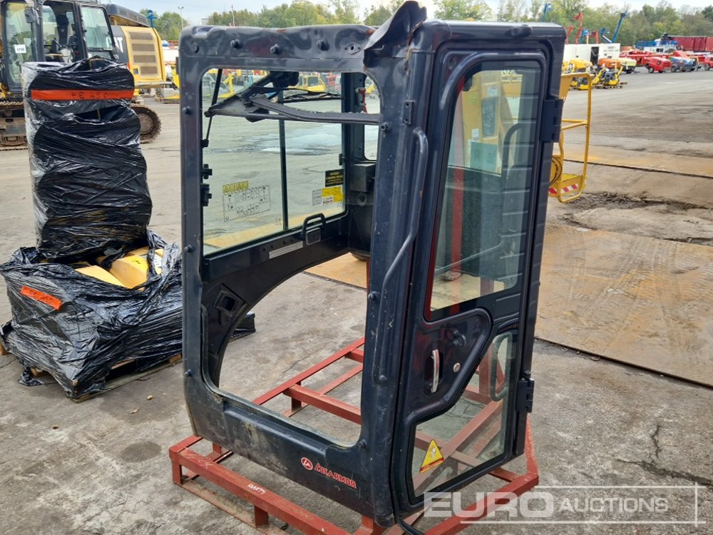 Cabin to suit Yanmar Excavator - Varaosat - Kaivuri: kuva Cabin to suit Yanmar Excavator - Varaosat - Kaivuri Cabin to suit Yanmar Excavator - Varaosat - Kaivuri: kuva Cabin to suit Yanmar Excavator - Varaosat - Kaivuri