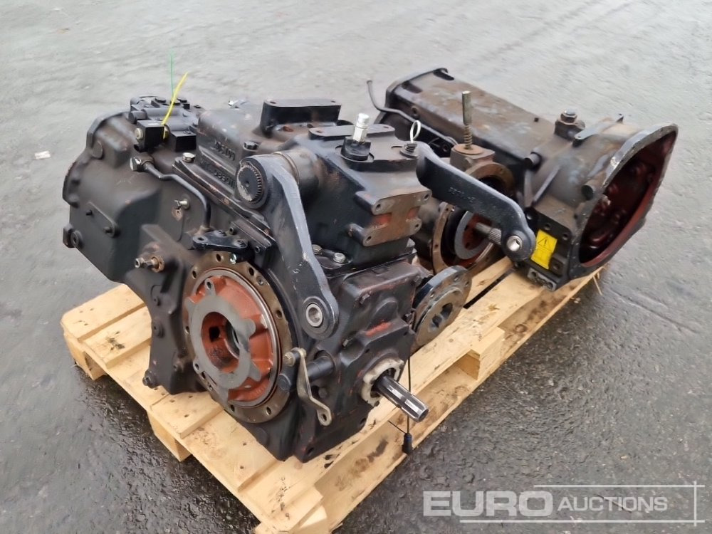 Easy Drive Gearbox + Rear Axle to suit New Holland Boomer 3050 - Varaosat: kuva Easy Drive Gearbox + Rear Axle to suit New Holland Boomer 3050 - Varaosat Easy Drive Gearbox + Rear Axle to suit New Holland Boomer 3050 - Varaosat: kuva Easy Drive Gearbox + Rear Axle to suit New Holland Boomer 3050 - Varaosat