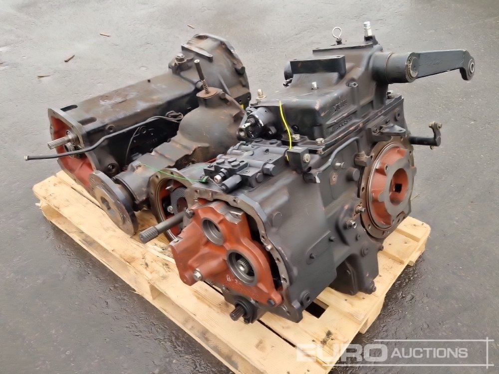 Easy Drive Gearbox + Rear Axle to suit New Holland Boomer 3050 - Varaosat: kuva Easy Drive Gearbox + Rear Axle to suit New Holland Boomer 3050 - Varaosat Easy Drive Gearbox + Rear Axle to suit New Holland Boomer 3050 - Varaosat: kuva Easy Drive Gearbox + Rear Axle to suit New Holland Boomer 3050 - Varaosat