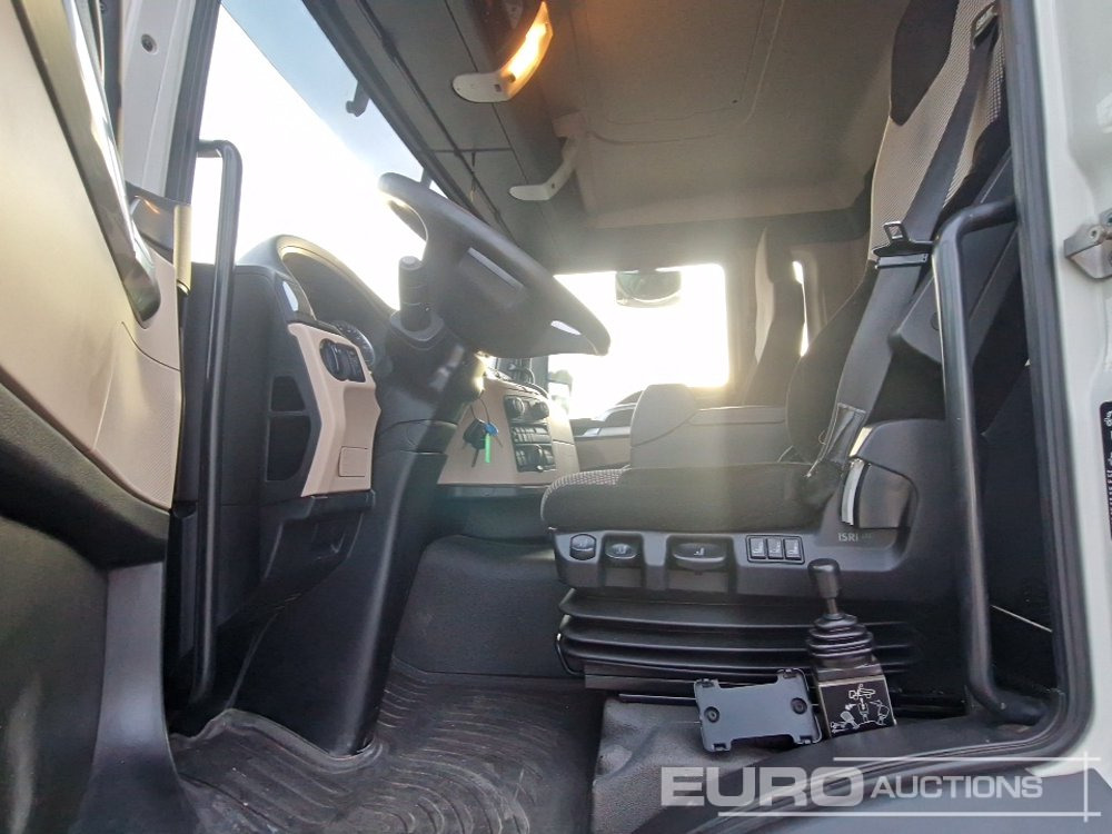 Vetopöytäauto 2017 MAN TGS 18.460: kuva Vetopöytäauto 2017 MAN TGS 18.460 Vetopöytäauto 2017 MAN TGS 18.460: kuva Vetopöytäauto 2017 MAN TGS 18.460