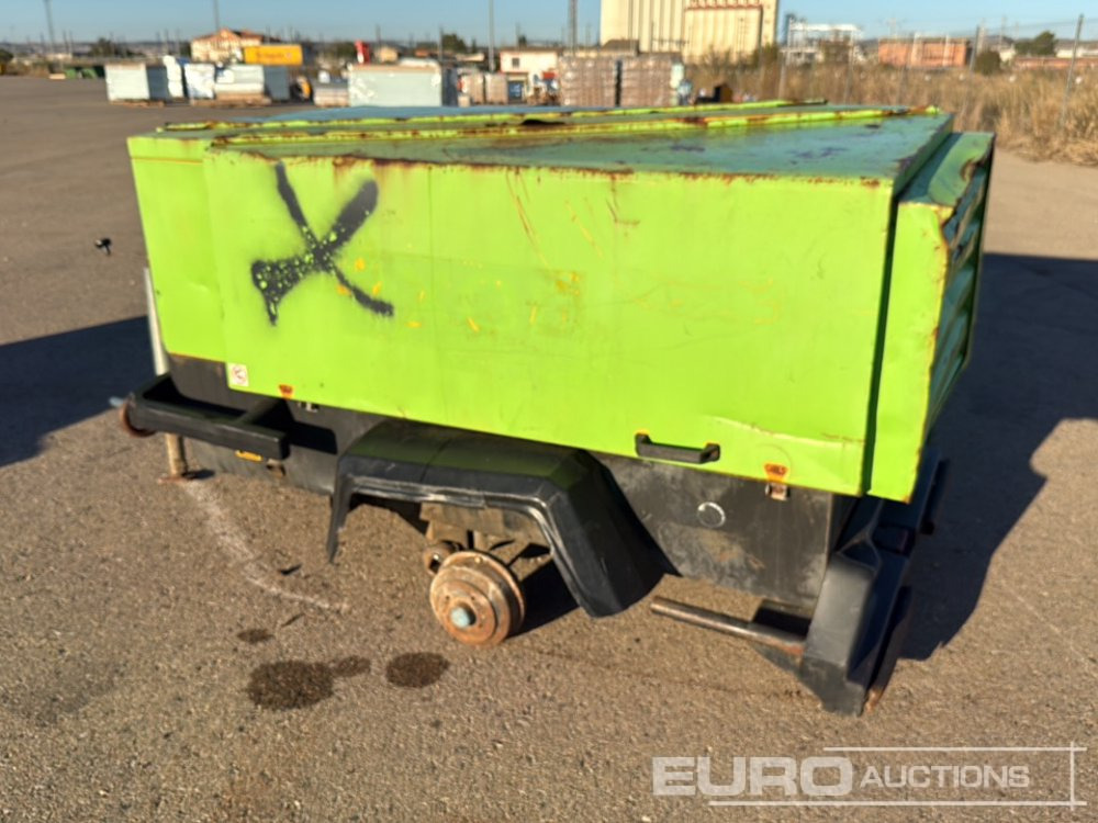 2000 Atlas Copco XAS96DDABACJWRS - Ilmakompressori: kuva 2000 Atlas Copco XAS96DDABACJWRS - Ilmakompressori 2000 Atlas Copco XAS96DDABACJWRS - Ilmakompressori: kuva 2000 Atlas Copco XAS96DDABACJWRS - Ilmakompressori