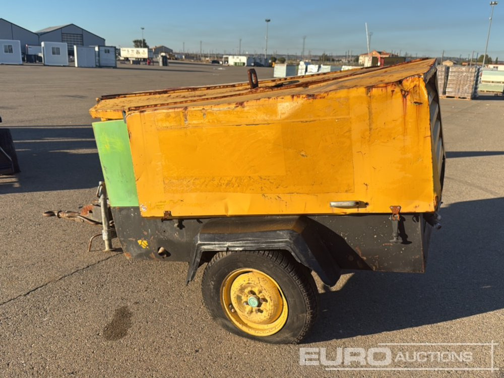 2002 Atlas Copco XAS66DD FB AC LEG - Ilmakompressori: kuva 2002 Atlas Copco XAS66DD FB AC LEG - Ilmakompressori 2002 Atlas Copco XAS66DD FB AC LEG - Ilmakompressori: kuva 2002 Atlas Copco XAS66DD FB AC LEG - Ilmakompressori