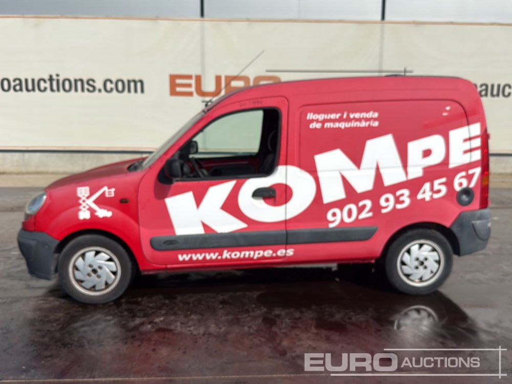 2004 Renault Kangoo - Pieni pakettiauto: kuva  2004 Renault Kangoo - Pieni pakettiauto 2004 Renault Kangoo - Pieni pakettiauto: kuva  2004 Renault Kangoo - Pieni pakettiauto
