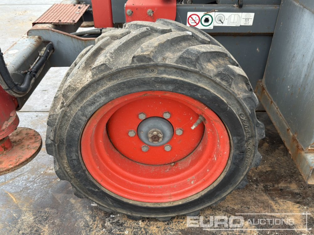 Henkilönostin 2015 SkyJack SJ6832RT: kuva Henkilönostin 2015 SkyJack SJ6832RT