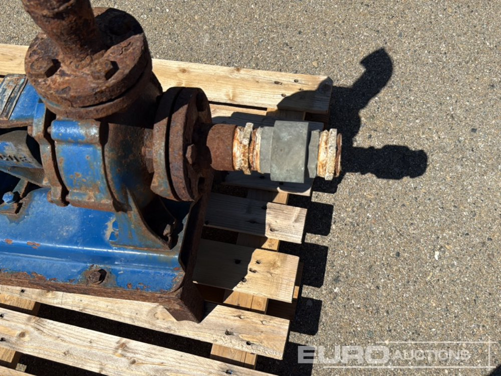 Vesipumppu Azcue Centrifugal Water Pump / Bomba Agua: kuva Vesipumppu Azcue Centrifugal Water Pump / Bomba Agua