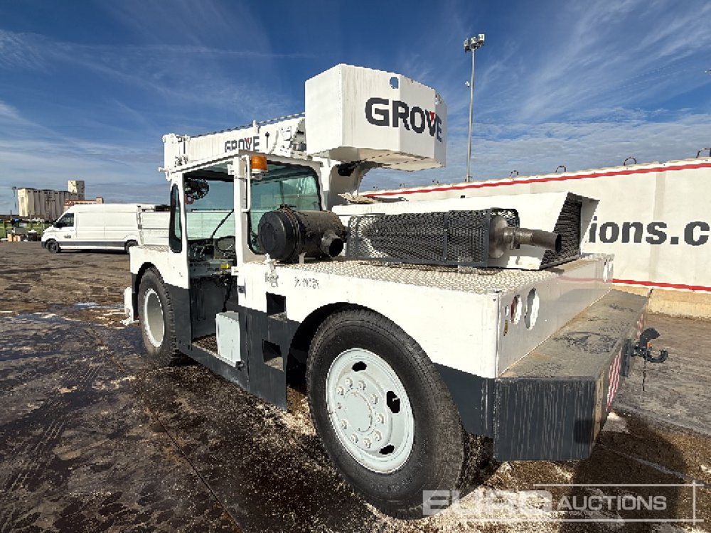 Grove 4x2 Crane, Stabilisers - Ajoneuvonosturi: kuva Grove 4x2 Crane, Stabilisers - Ajoneuvonosturi Grove 4x2 Crane, Stabilisers - Ajoneuvonosturi: kuva Grove 4x2 Crane, Stabilisers - Ajoneuvonosturi