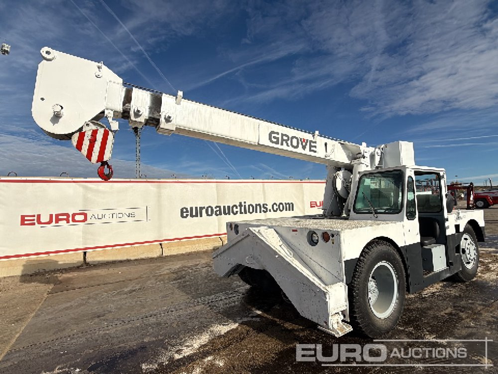Grove 4x2 Crane, Stabilisers - Ajoneuvonosturi: kuva Grove 4x2 Crane, Stabilisers - Ajoneuvonosturi Grove 4x2 Crane, Stabilisers - Ajoneuvonosturi: kuva Grove 4x2 Crane, Stabilisers - Ajoneuvonosturi