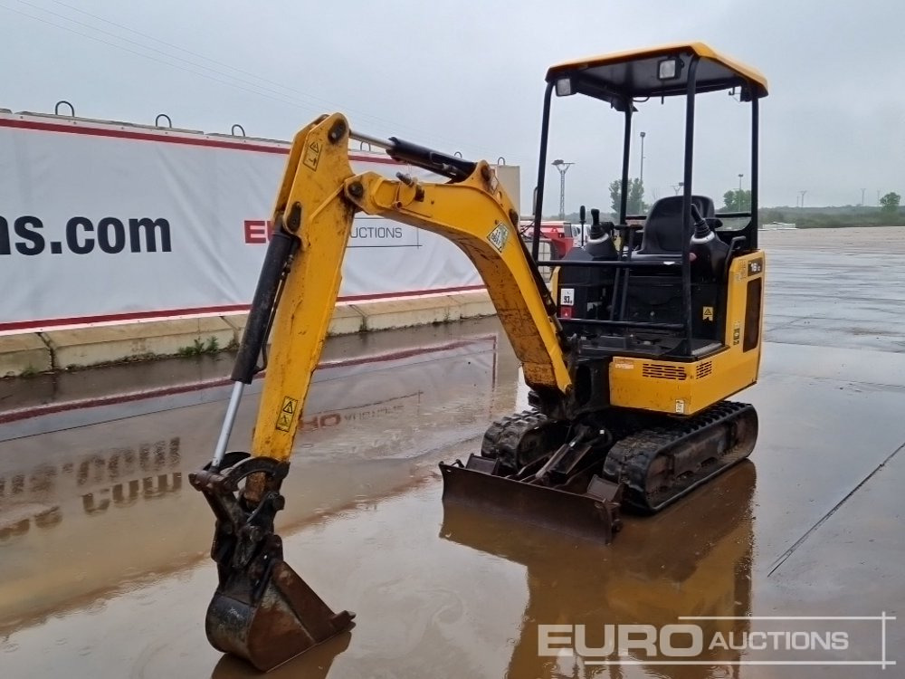 JCB 16C-1 - Minikuormaaja: kuva JCB 16C-1 - Minikuormaaja JCB 16C-1 - Minikuormaaja: kuva JCB 16C-1 - Minikuormaaja