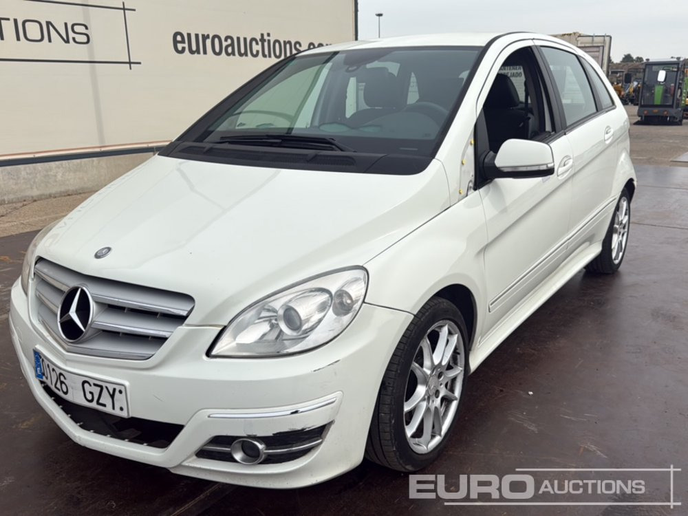 Mercedes Benz B180 CDI - Henkilöauto: kuva Mercedes Benz B180 CDI - Henkilöauto Mercedes Benz B180 CDI - Henkilöauto: kuva Mercedes Benz B180 CDI - Henkilöauto
