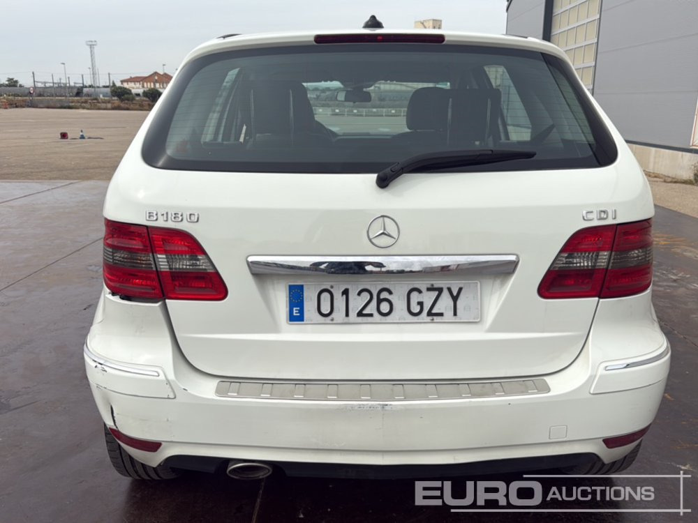 Mercedes Benz B180 CDI - Henkilöauto: kuva Mercedes Benz B180 CDI - Henkilöauto Mercedes Benz B180 CDI - Henkilöauto: kuva Mercedes Benz B180 CDI - Henkilöauto