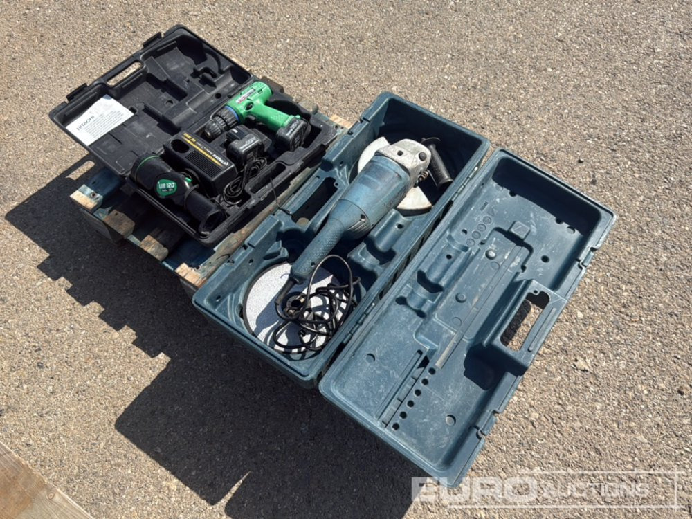 Pallet of (Hitachi) Cordless Drill & 230mm (Bosh) Angle Grinder - Rakennustarvikkeet: kuva Pallet of (Hitachi) Cordless Drill & 230mm (Bosh) Angle Grinder - Rakennustarvikkeet Pallet of (Hitachi) Cordless Drill & 230mm (Bosh) Angle Grinder - Rakennustarvikkeet: kuva Pallet of (Hitachi) Cordless Drill & 230mm (Bosh) Angle Grinder - Rakennustarvikkeet