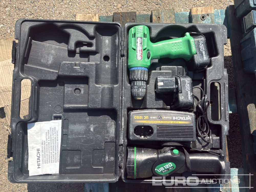 Pallet of (Hitachi) Cordless Drill & 230mm (Bosh) Angle Grinder - Rakennustarvikkeet: kuva Pallet of (Hitachi) Cordless Drill & 230mm (Bosh) Angle Grinder - Rakennustarvikkeet Pallet of (Hitachi) Cordless Drill & 230mm (Bosh) Angle Grinder - Rakennustarvikkeet: kuva Pallet of (Hitachi) Cordless Drill & 230mm (Bosh) Angle Grinder - Rakennustarvikkeet