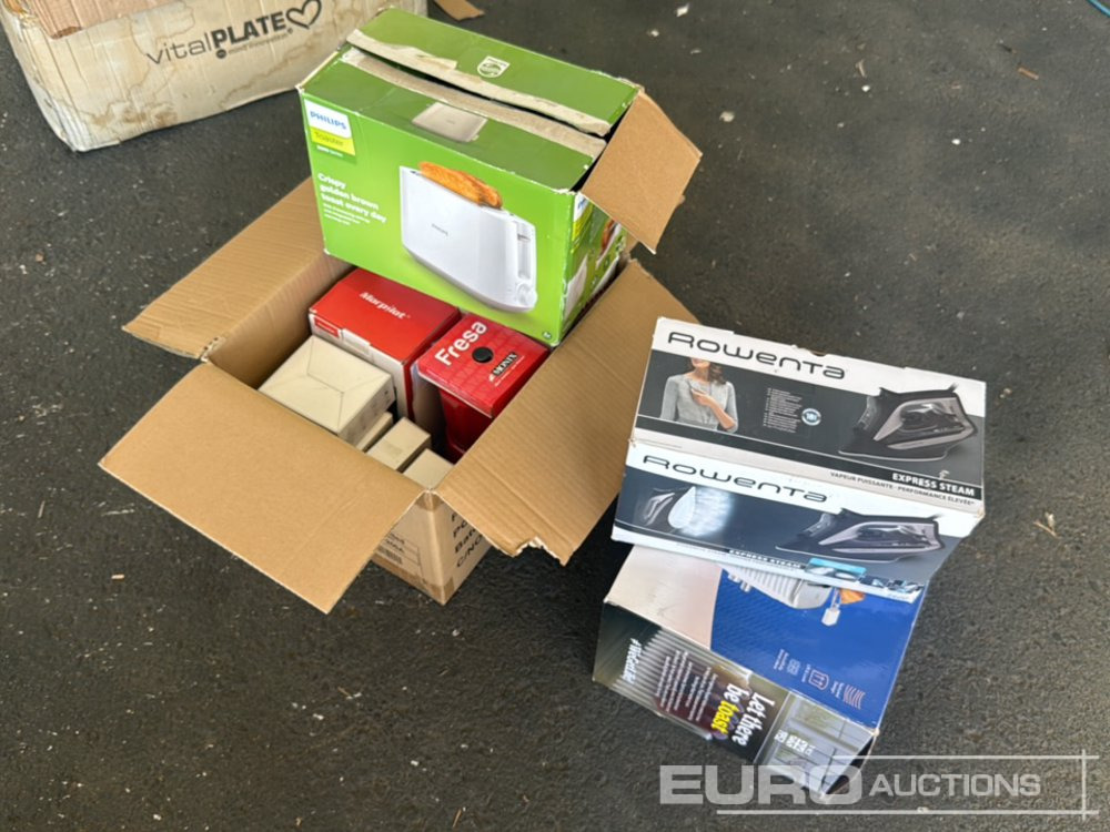 Pallet of Toaster (2 of), Steam Iron, Aluminium Express Coffee Maker, Milk Frother, Mini Doorbell , Hand Blender - Rakennustarvikkeet: kuva Pallet of Toaster (2 of), Steam Iron, Aluminium Express Coffee Maker, Milk Frother, Mini Doorbell , Hand Blender - Rakennustarvikkeet Pallet of Toaster (2 of), Steam Iron, Aluminium Express Coffee Maker, Milk Frother, Mini Doorbell , Hand Blender - Rakennustarvikkeet: kuva Pallet of Toaster (2 of), Steam Iron, Aluminium Express Coffee Maker, Milk Frother, Mini Doorbell , Hand Blender - Rakennustarvikkeet