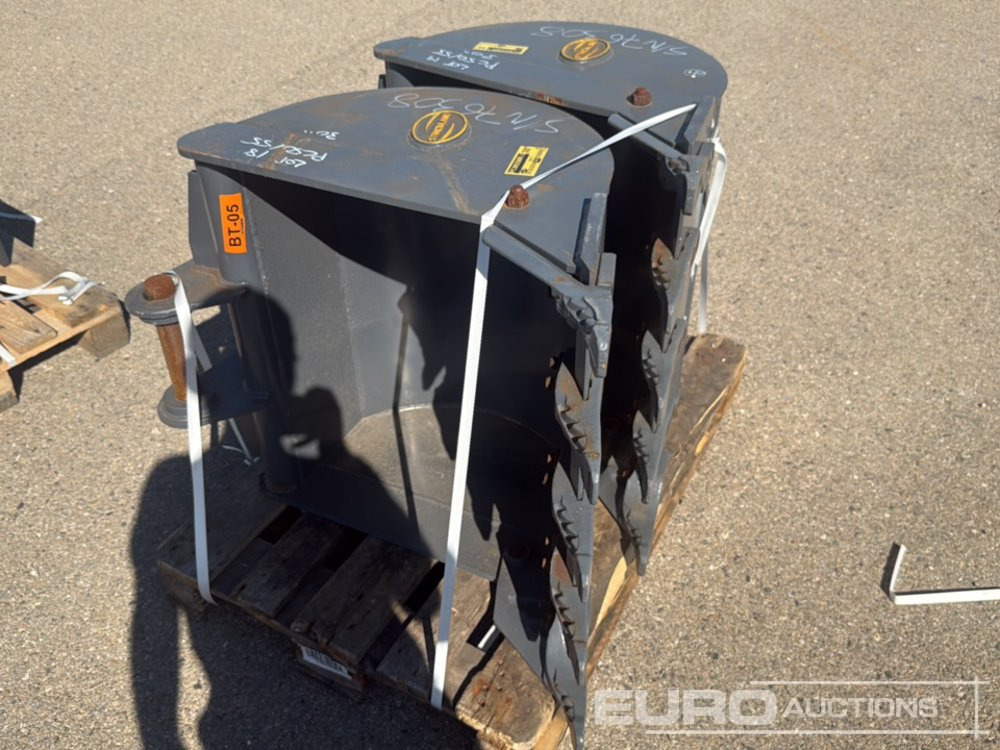 Strickland 30" Digging Bucket (2 of) - Kauha: kuva Strickland 30" Digging Bucket (2 of) - Kauha Strickland 30" Digging Bucket (2 of) - Kauha: kuva Strickland 30" Digging Bucket (2 of) - Kauha