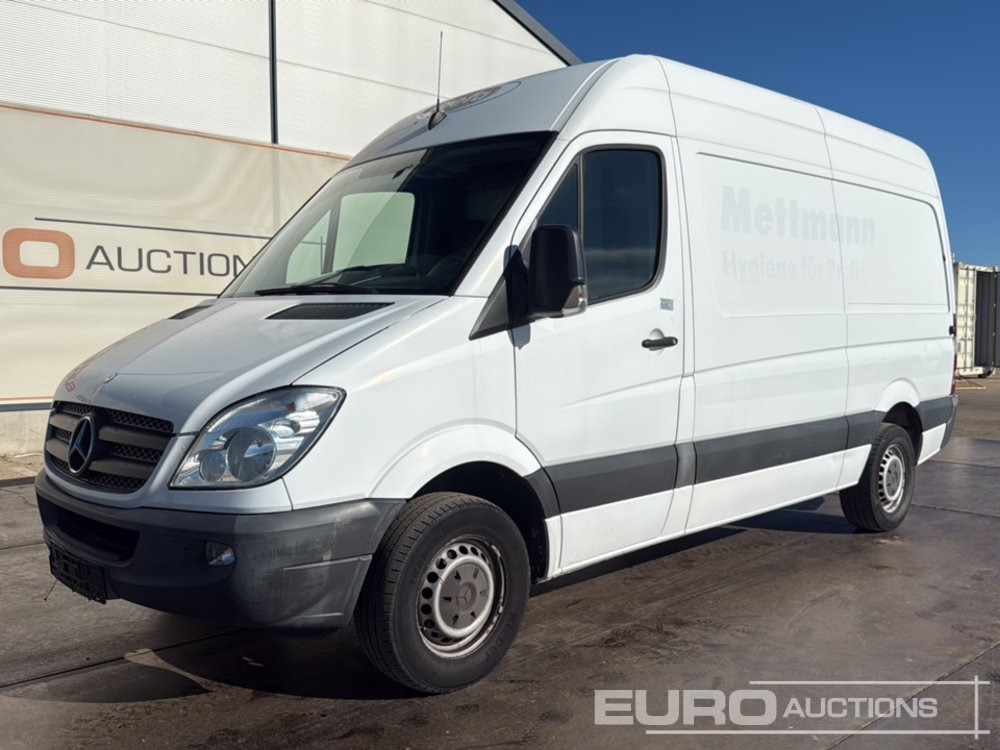 Mercedes Benz Sprinter - Tavara-auto: kuva Mercedes Benz Sprinter - Tavara-auto Mercedes Benz Sprinter - Tavara-auto: kuva Mercedes Benz Sprinter - Tavara-auto