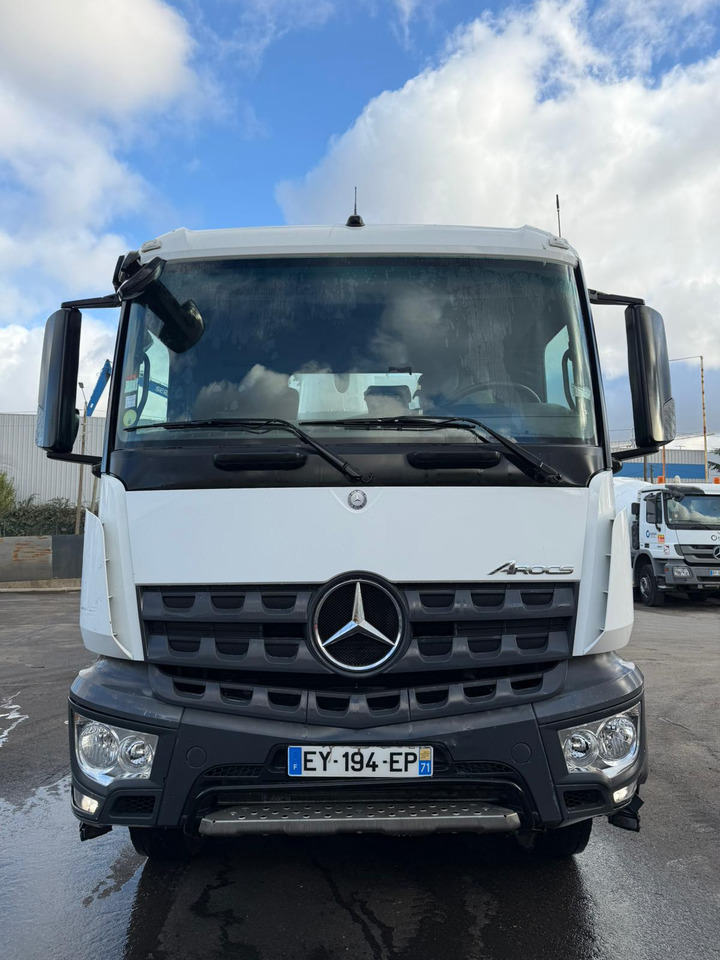 Camion mixo-pompe Mercedes Arocs 3540 EY-194-EP - Betonipumppuauto: kuva Camion mixo-pompe Mercedes Arocs 3540 EY-194-EP - Betonipumppuauto Camion mixo-pompe Mercedes Arocs 3540 EY-194-EP - Betonipumppuauto: kuva Camion mixo-pompe Mercedes Arocs 3540 EY-194-EP - Betonipumppuauto