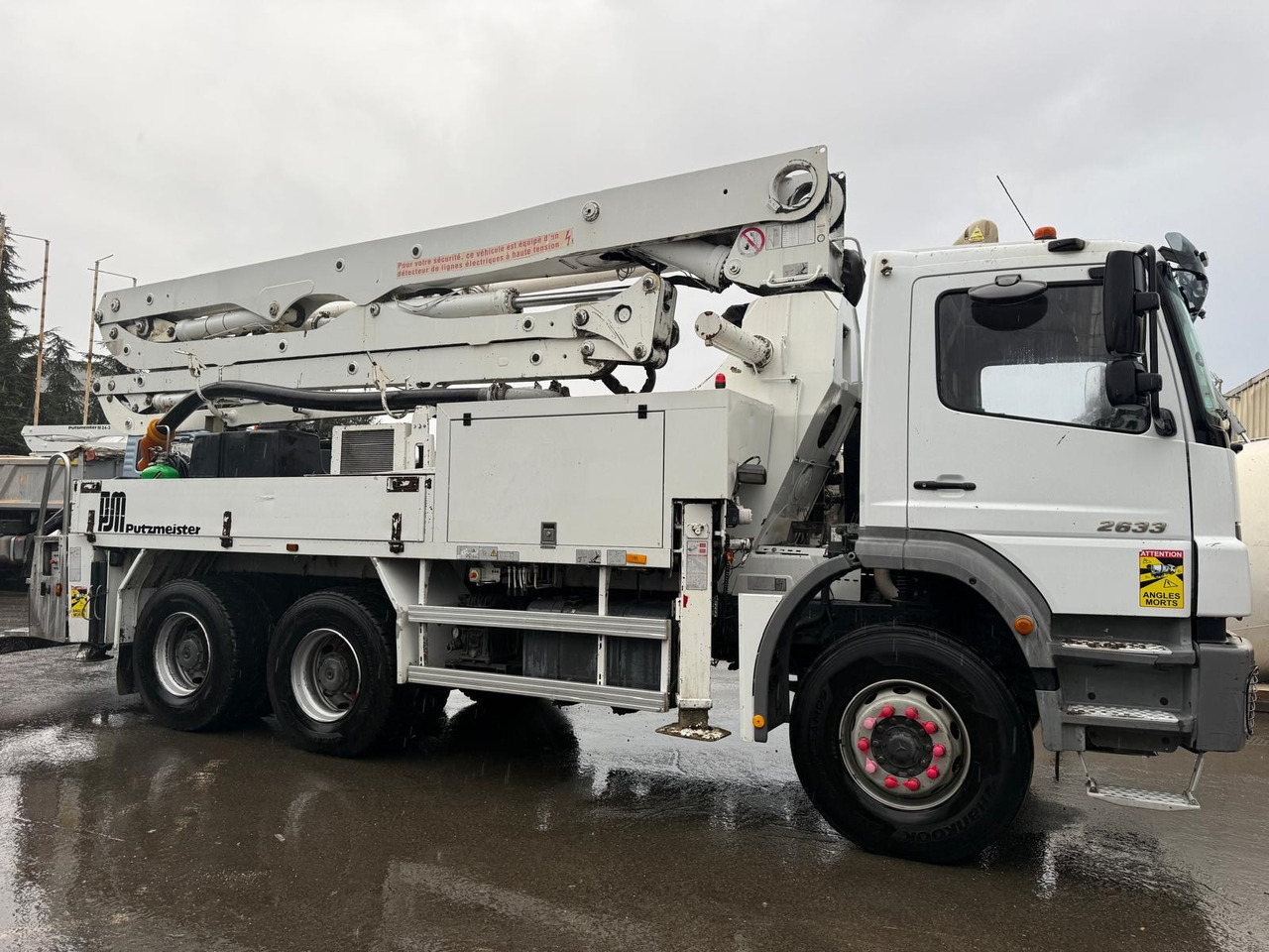 Camion pompe à béton 816-EQD-91 - Betonipumppuauto: kuva Camion pompe à béton 816-EQD-91 - Betonipumppuauto Camion pompe à béton 816-EQD-91 - Betonipumppuauto: kuva Camion pompe à béton 816-EQD-91 - Betonipumppuauto