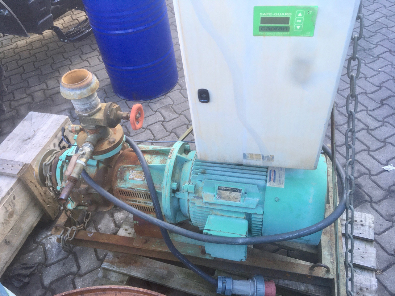 Eigenbau Elektroaggregat m.30 - Sadetus-/ Kastelulaite: kuva Eigenbau Elektroaggregat m.30 - Sadetus-/ Kastelulaite Eigenbau Elektroaggregat m.30 - Sadetus-/ Kastelulaite: kuva Eigenbau Elektroaggregat m.30 - Sadetus-/ Kastelulaite