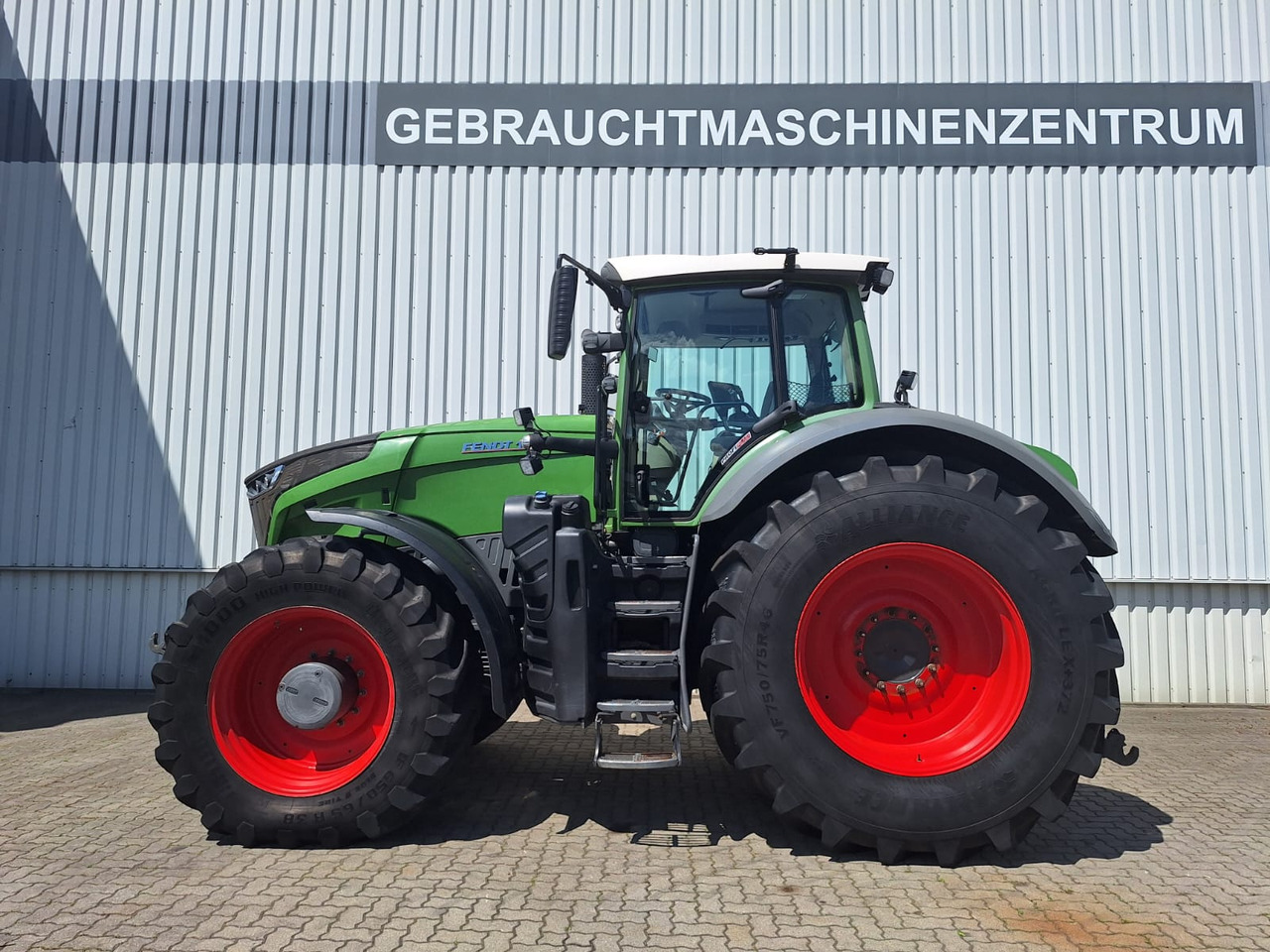 Fendt 1042 Vario S4 ProfiPlus - Traktori: kuva Fendt 1042 Vario S4 ProfiPlus - Traktori Fendt 1042 Vario S4 ProfiPlus - Traktori: kuva Fendt 1042 Vario S4 ProfiPlus - Traktori