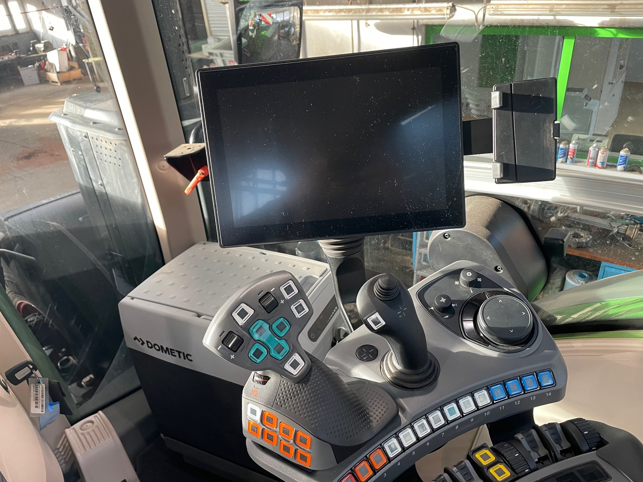 Fendt 1050 Vario Gen3 Profi Setting - Traktori: kuva Fendt 1050 Vario Gen3 Profi Setting - Traktori Fendt 1050 Vario Gen3 Profi Setting - Traktori: kuva Fendt 1050 Vario Gen3 Profi Setting - Traktori