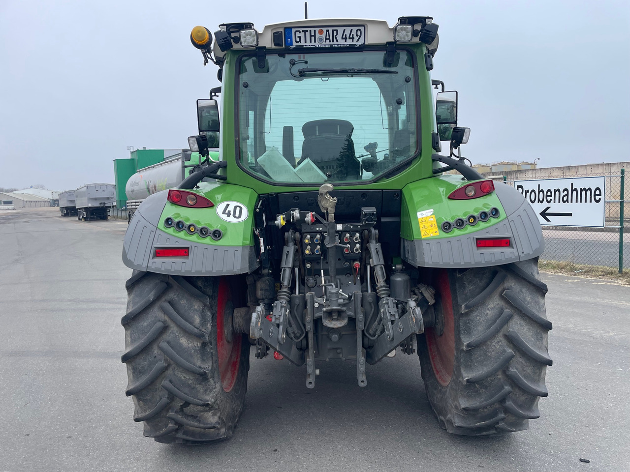 Fendt 313 Vario S4 ProfiPlus - Traktori: kuva Fendt 313 Vario S4 ProfiPlus - Traktori Fendt 313 Vario S4 ProfiPlus - Traktori: kuva Fendt 313 Vario S4 ProfiPlus - Traktori