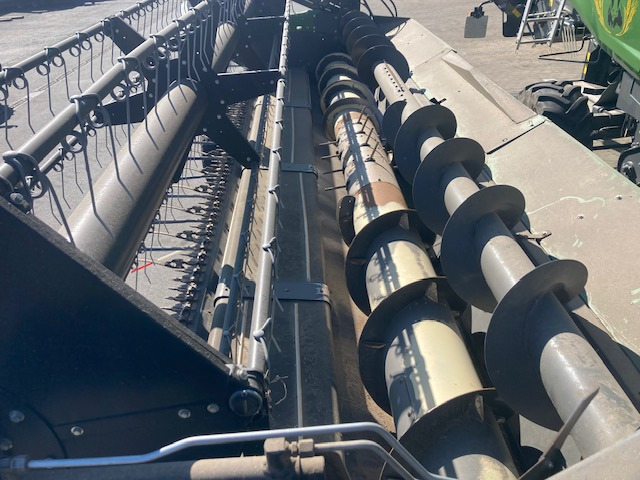 Fendt 6275L MCS - Leikkuupuimuri: kuva Fendt 6275L MCS - Leikkuupuimuri Fendt 6275L MCS - Leikkuupuimuri: kuva Fendt 6275L MCS - Leikkuupuimuri