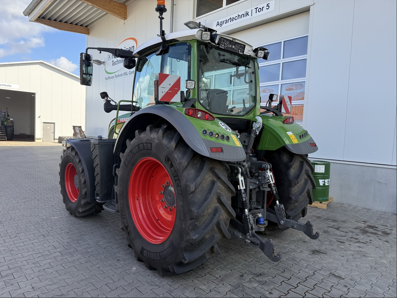 Traktori Fendt 718 Vario Gen 6: kuva Traktori Fendt 718 Vario Gen 6
