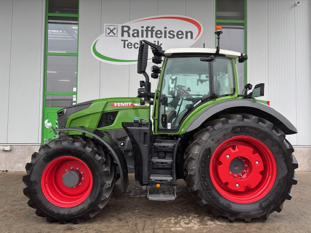 Fendt 724 Vario Gen7 Power Setting2 - Traktori: kuva Fendt 724 Vario Gen7 Power Setting2 - Traktori Fendt 724 Vario Gen7 Power Setting2 - Traktori: kuva Fendt 724 Vario Gen7 Power Setting2 - Traktori