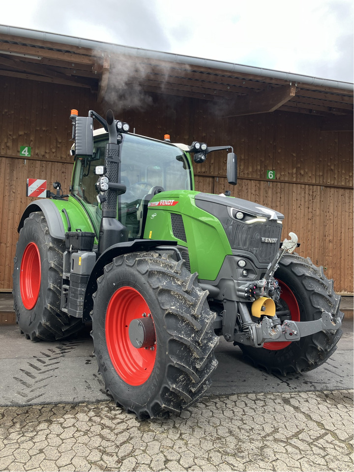 Traktori Fendt 728 Vario Gen7: kuva Traktori Fendt 728 Vario Gen7 Traktori Fendt 728 Vario Gen7: kuva Traktori Fendt 728 Vario Gen7