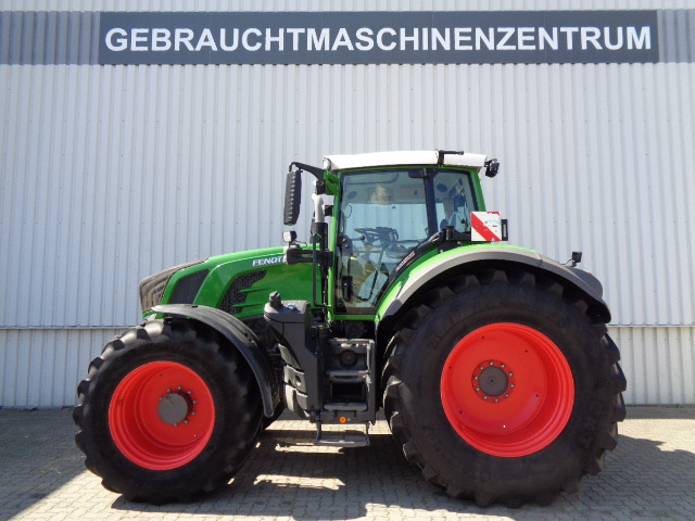 Fendt 824 Vario S4 ProfiPlus - Traktori: kuva Fendt 824 Vario S4 ProfiPlus - Traktori Fendt 824 Vario S4 ProfiPlus - Traktori: kuva Fendt 824 Vario S4 ProfiPlus - Traktori