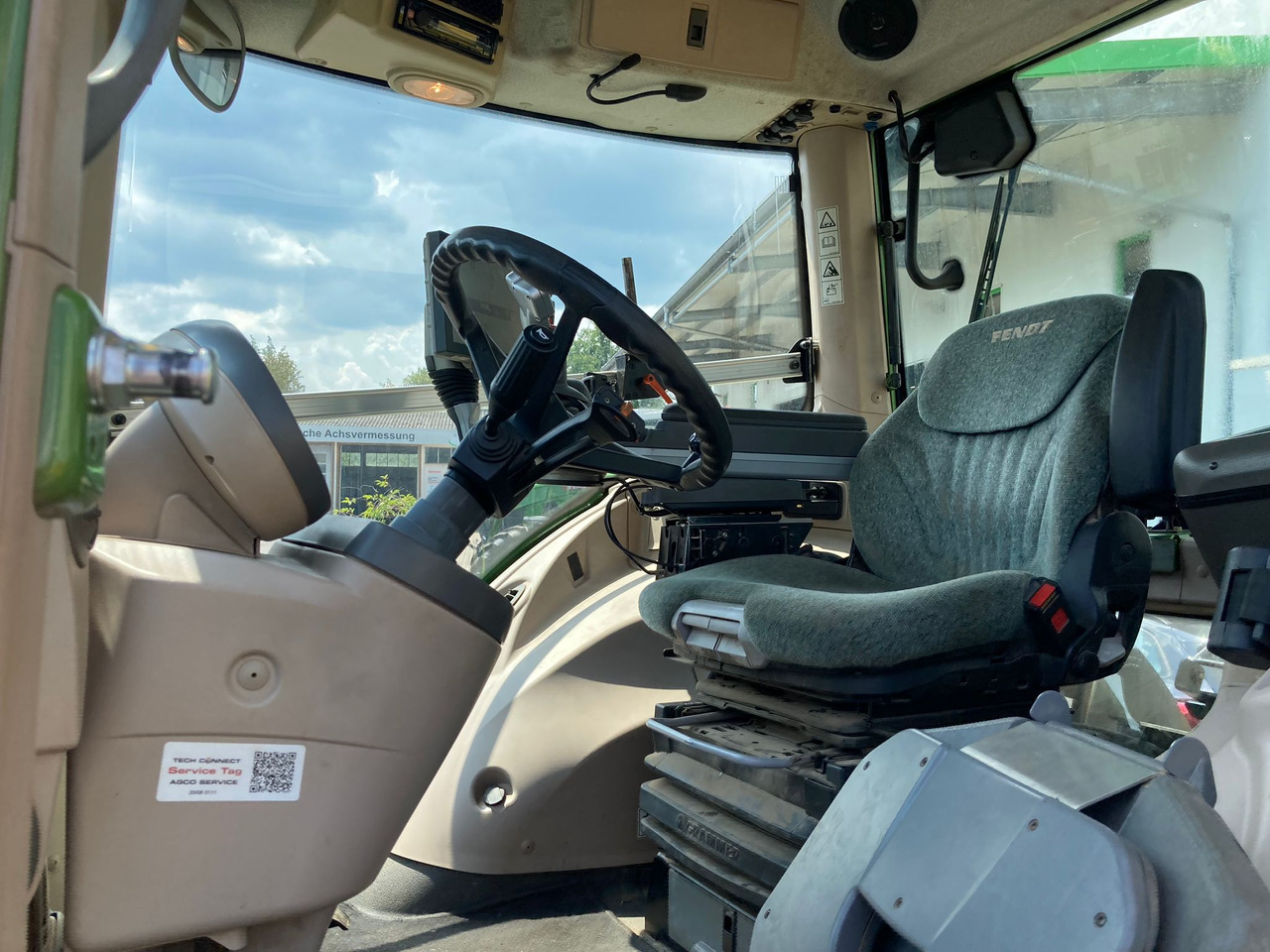 Fendt 826 Vario S4 Profi - Traktori: kuva Fendt 826 Vario S4 Profi - Traktori Fendt 826 Vario S4 Profi - Traktori: kuva Fendt 826 Vario S4 Profi - Traktori