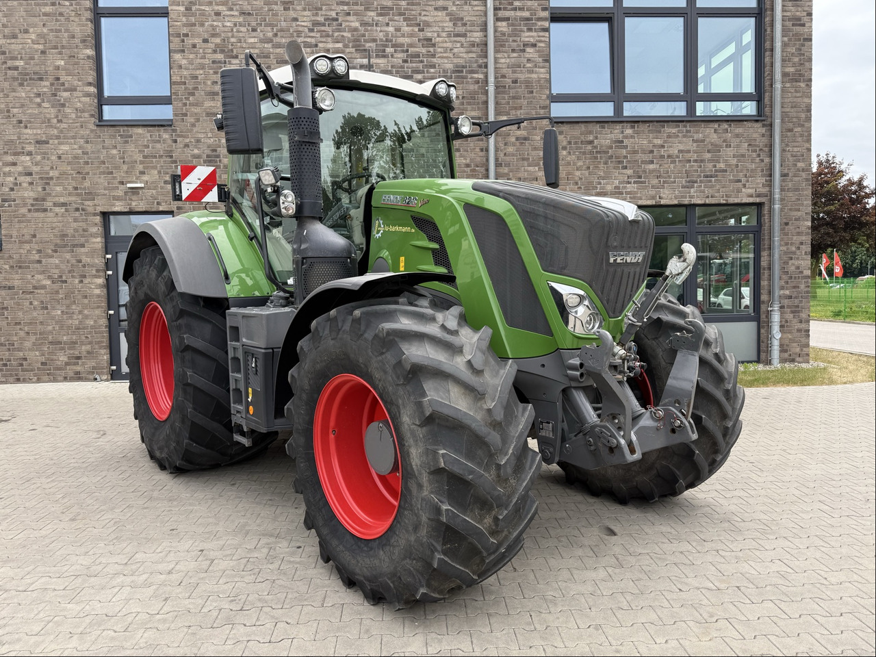 Fendt 828 Vario S4 ProfiPlus RTK - Traktori: kuva Fendt 828 Vario S4 ProfiPlus RTK - Traktori Fendt 828 Vario S4 ProfiPlus RTK - Traktori: kuva Fendt 828 Vario S4 ProfiPlus RTK - Traktori