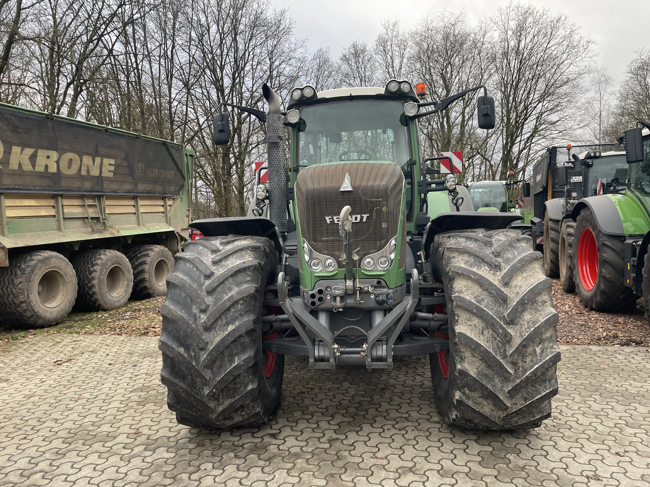 Fendt 927 Vario - Traktori: kuva Fendt 927 Vario - Traktori Fendt 927 Vario - Traktori: kuva Fendt 927 Vario - Traktori