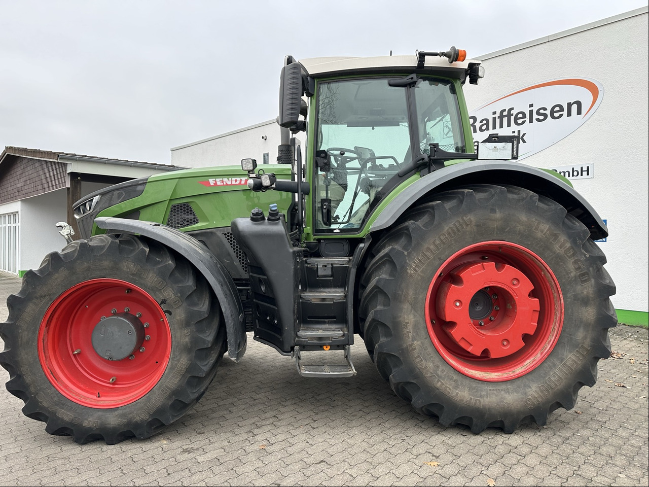 Fendt 942 Vario Gen6 ProfiPlus Motor NEU - Traktori: kuva Fendt 942 Vario Gen6 ProfiPlus Motor NEU - Traktori Fendt 942 Vario Gen6 ProfiPlus Motor NEU - Traktori: kuva Fendt 942 Vario Gen6 ProfiPlus Motor NEU - Traktori
