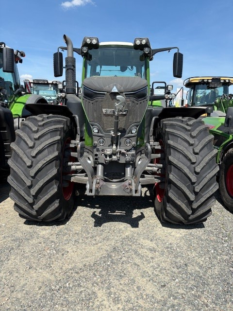 Fendt 942 Vario Gen6 ProfiPlus - Traktori: kuva Fendt 942 Vario Gen6 ProfiPlus - Traktori Fendt 942 Vario Gen6 ProfiPlus - Traktori: kuva Fendt 942 Vario Gen6 ProfiPlus - Traktori